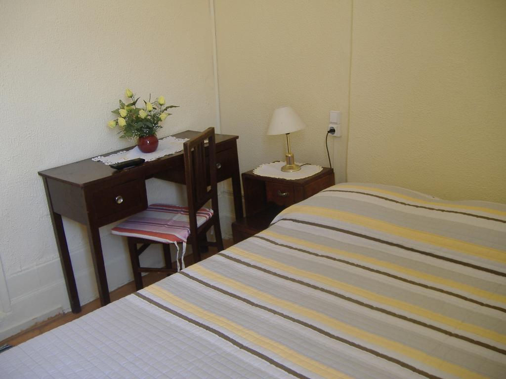 Residencia Ideal Coimbra Room photo